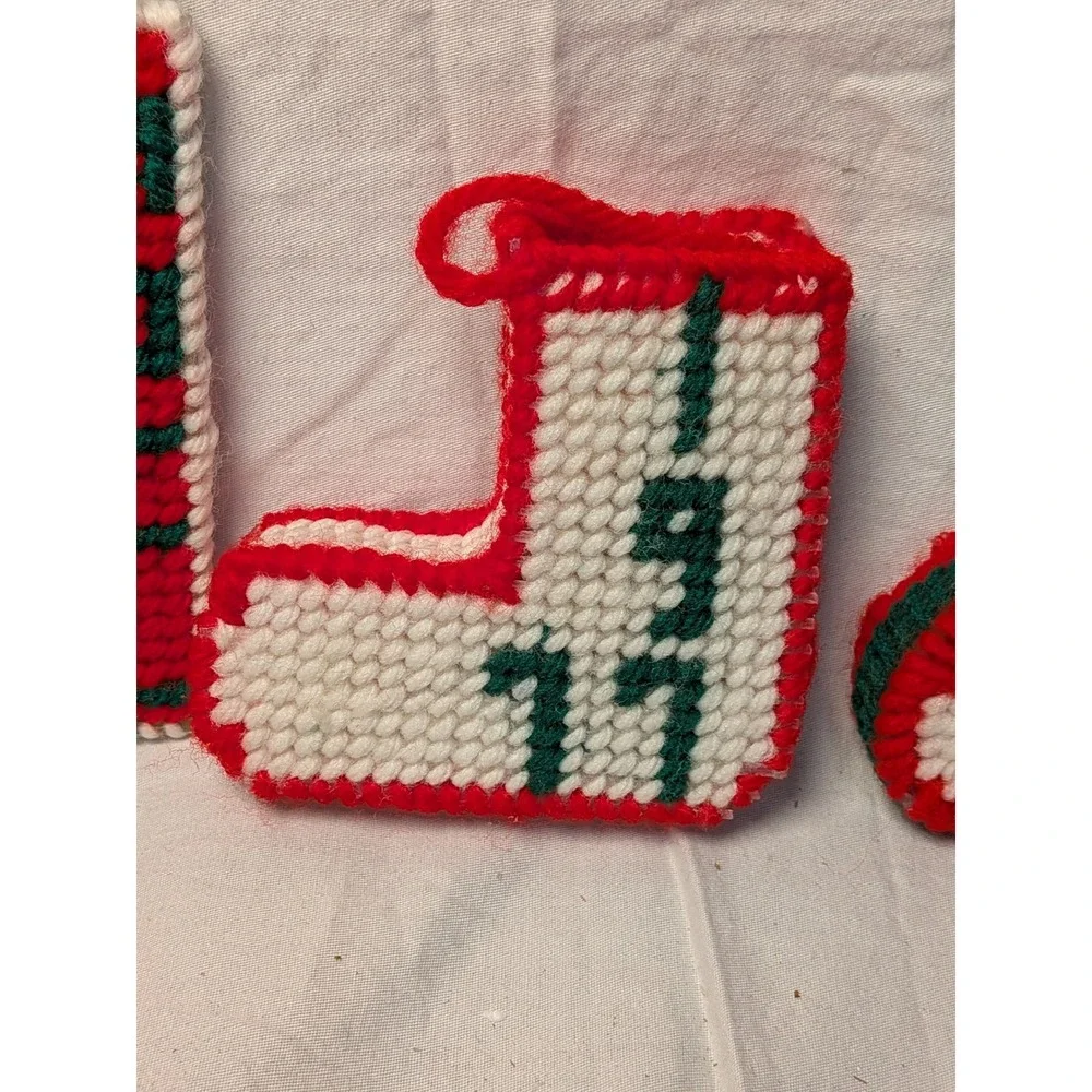 Vintage 1970s Plastic Canvas Christmas Ornaments Lot 7pc Handmade Stockings Noel